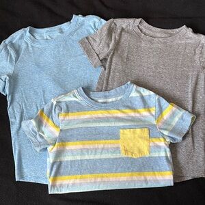 Cat & Jack T shirt Bundle size 5T